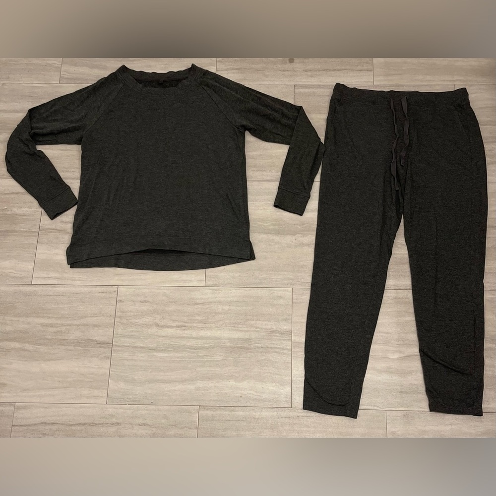 Lou & Gray | LOFT Gray Sweatsuit